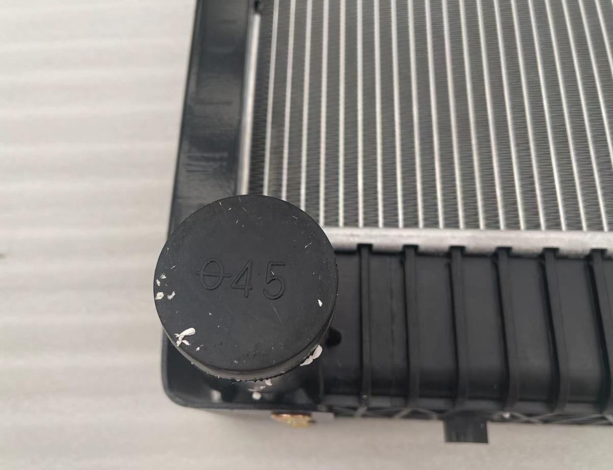 Shacman Delong F3000 Aolong alumiiniumradiaatori komplekt DZ9112532888 B