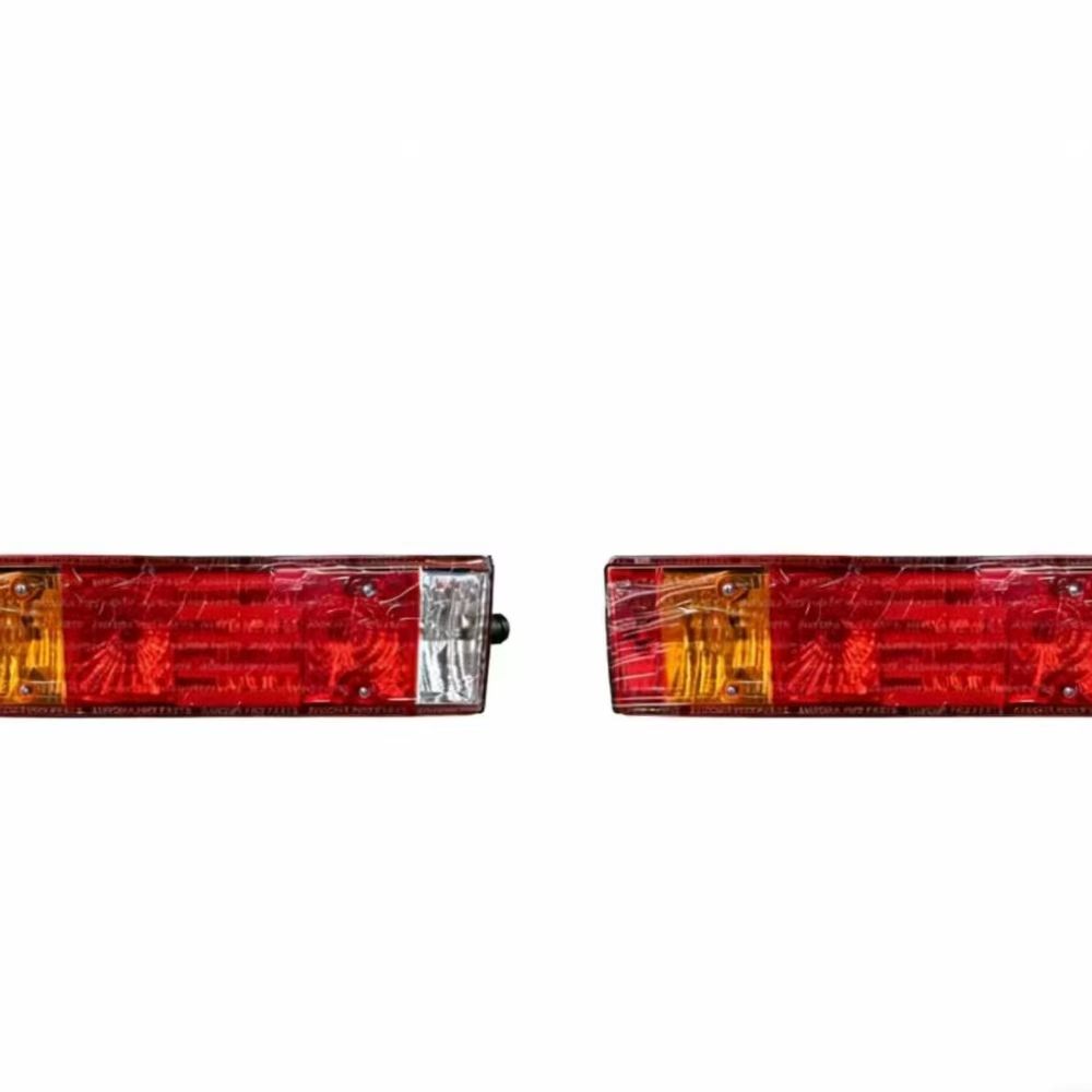 Shacman F3000 tagumise tagatule laterna komplekt 81252256464 81252256465